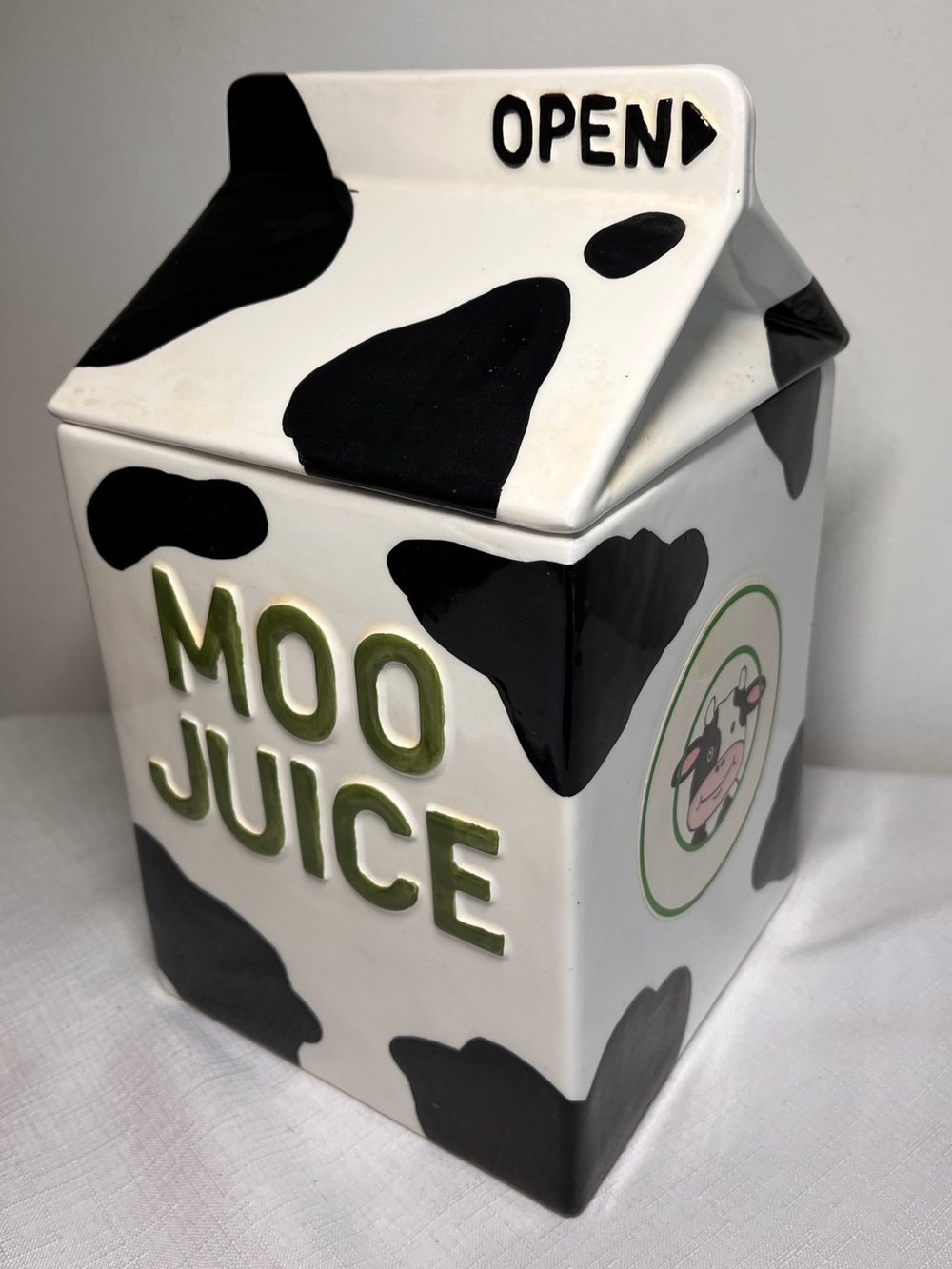 Vintage OCI Moo Juice Ceramic Cookie Jar. Very rare !!! good vintage condition.